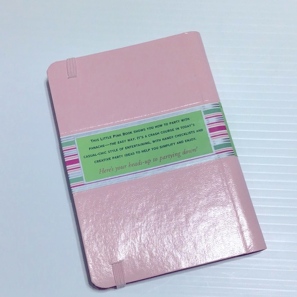 The Little Pink Book of Entertaining Peter Pauper Press 2006 - Picture 2 of 10